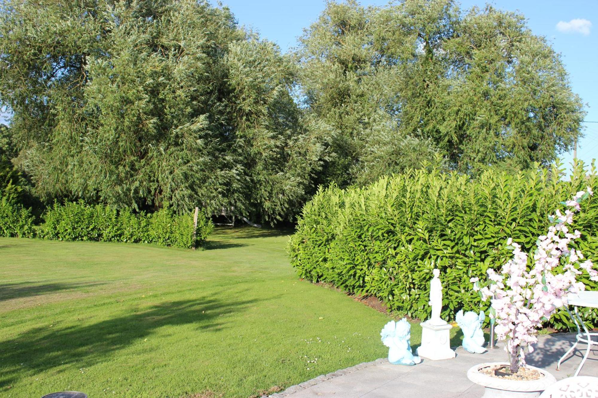 The Willowford Milton Keynes Extérieur photo